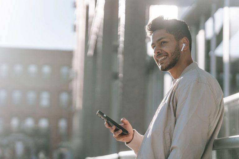 Tout savoir sur les forfaits mobiles sans engagement